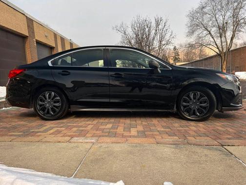 2019 Subaru Legacy Base