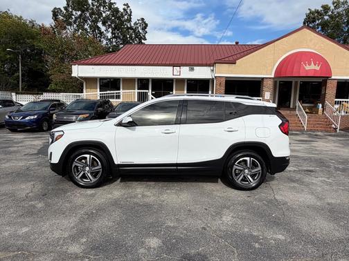 2021 GMC Terrain SLT