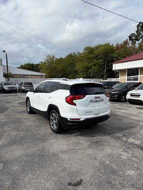 2021 GMC Terrain SLT