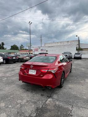 2019 Toyota Camry SE