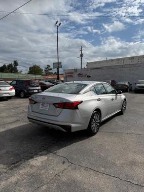 2023 Nissan Altima 2.5 SV