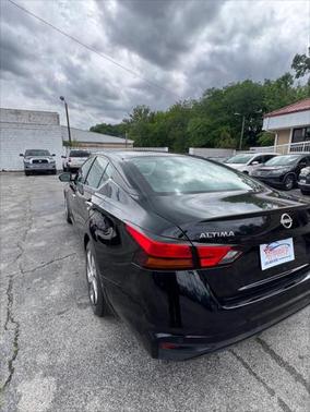 2023 Nissan Altima S FWD