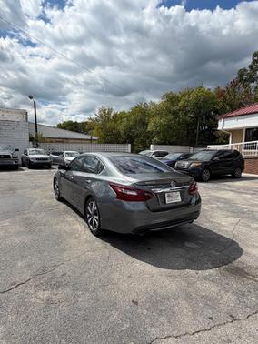 2017 Nissan Altima 2.5 SR