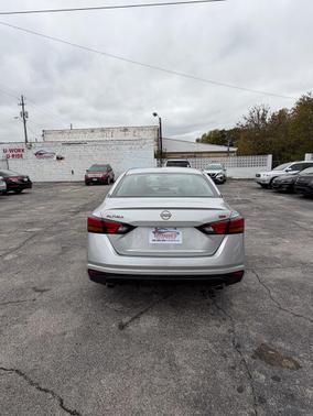 2024 Nissan Altima SR FWD