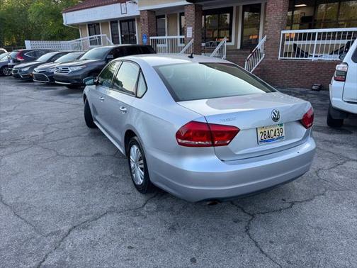 2014 Volkswagen Passat 2.5L S