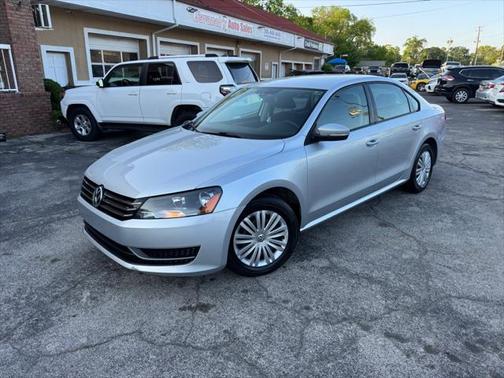 2014 Volkswagen Passat 2.5L S