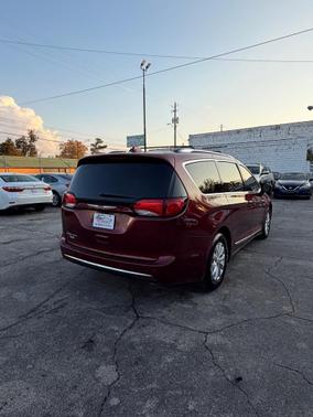 2019 Chrysler Pacifica Touring L