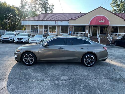 2020 Chevrolet Malibu FWD LT