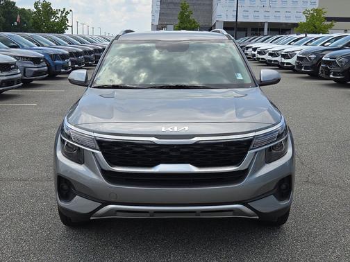 2023 Kia Seltos S