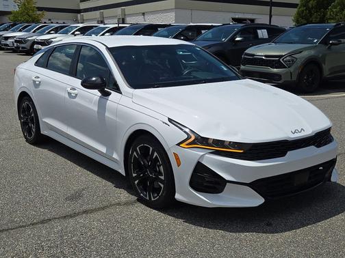 2023 Kia K5 GT-Line