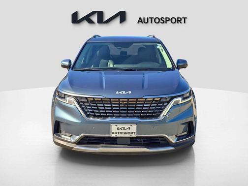 2022 Kia Carnival SX