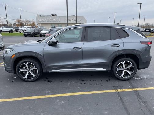 2025 Volkswagen Tiguan 2.0T SE 4MOTION