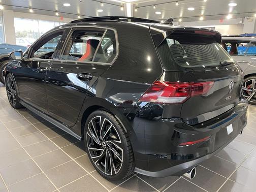 2024 Volkswagen Golf GTI 2.0T S DSG