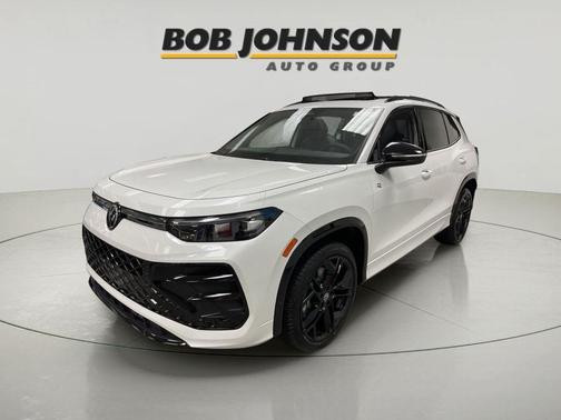 2026 Volkswagen Tiguan 2.0T SE R-Line Black 4MOTION