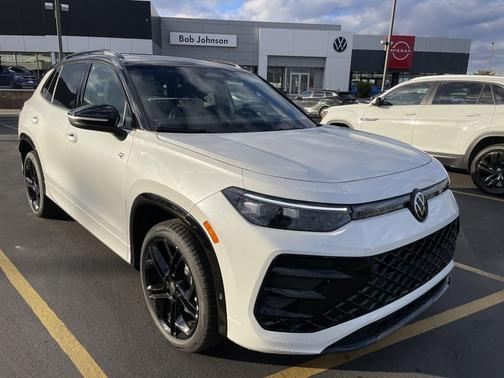 2025 Volkswagen Tiguan 2.0T SE R-Line Black 4MOTION