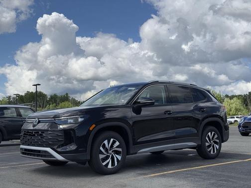 2025 Volkswagen Tiguan 2.0T S 4MOTION