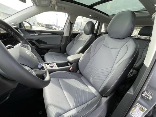 2025 Volkswagen Tiguan 2.0T SE 4MOTION
