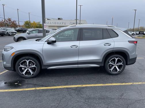 2025 Volkswagen Tiguan 2.0T SE 4MOTION