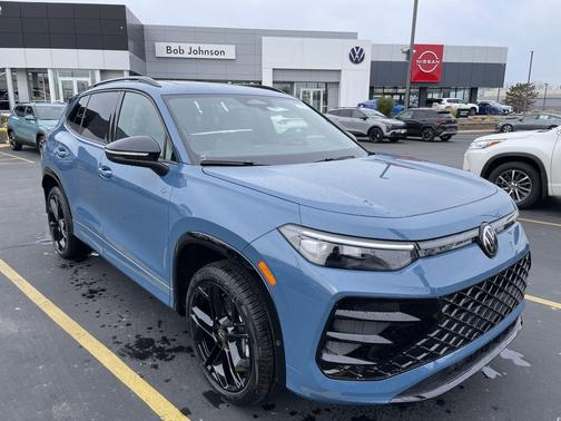 2025 Volkswagen Tiguan 2.0T SE R-Line Black 4MOTION