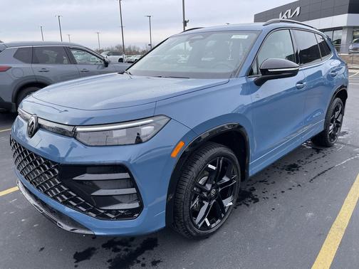 2025 Volkswagen Tiguan 2.0T SE R-Line Black 4MOTION