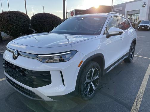 2025 Volkswagen Tiguan 2.0T SE 4MOTION