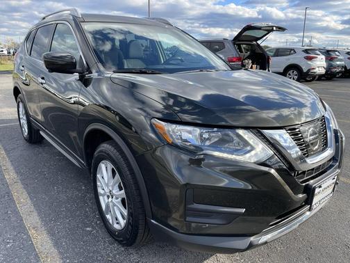 2017 Nissan Rogue SV