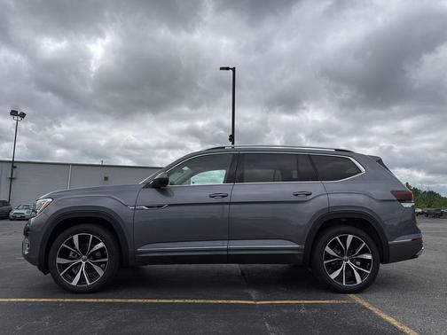 2025 Volkswagen Atlas 2.0T SEL Premium R-Line 4MOTION