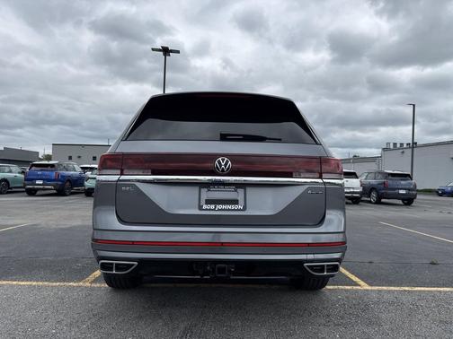 2025 Volkswagen Atlas 2.0T SEL Premium R-Line 4MOTION
