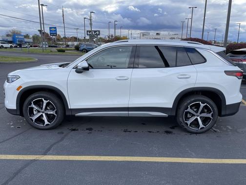 2026 Volkswagen Tiguan 2.0T SE 4MOTION