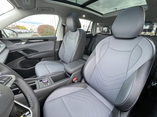 2026 Volkswagen Tiguan 2.0T SE 4MOTION