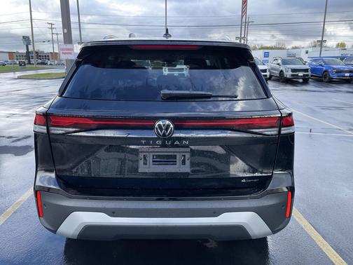 2025 Volkswagen Tiguan 2.0T S 4MOTION