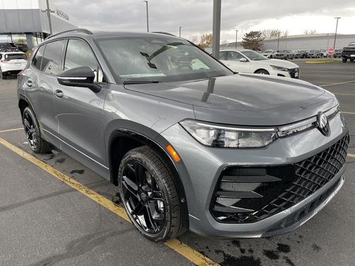 2026 Volkswagen Tiguan 2.0T SE R-Line Black 4MOTION