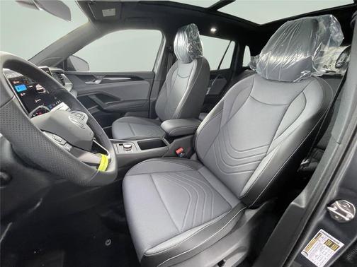 2026 Volkswagen Tiguan 2.0T SE R-Line Black 4MOTION