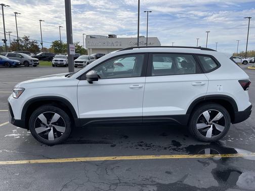 2025 Volkswagen Taos 1.5T S