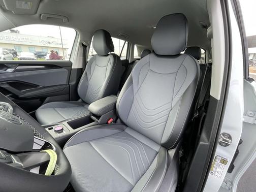 2025 Volkswagen Tiguan 2.0T SE 4MOTION