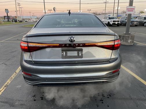 2025 Volkswagen Jetta 1.5T Sport