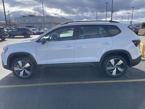 2025 Volkswagen Taos 1.5T S