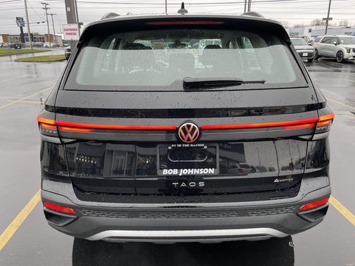 2025 Volkswagen Taos 1.5T S