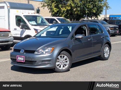 2015 Volkswagen Golf TSI S