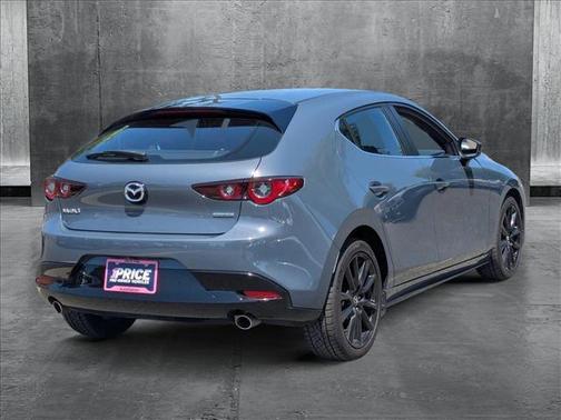 2022 Mazda Mazda3 Carbon Edition