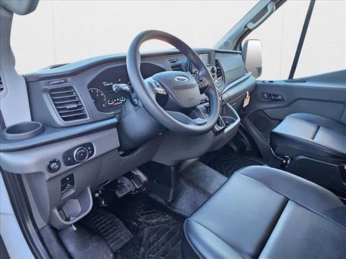 2025 Ford Transit-250 148 WB Medium Roof Cargo