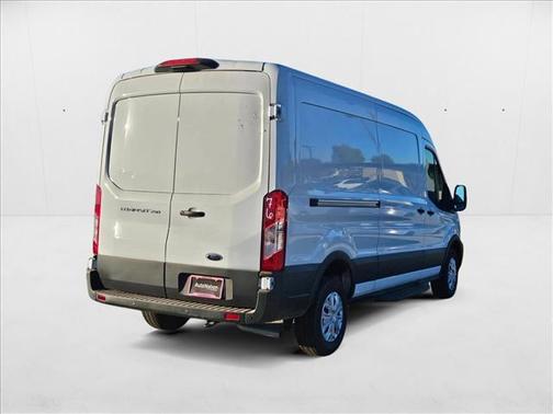 2025 Ford Transit-250 148 WB Medium Roof Cargo