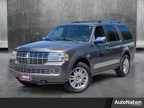 2013 Lincoln Navigator Base
