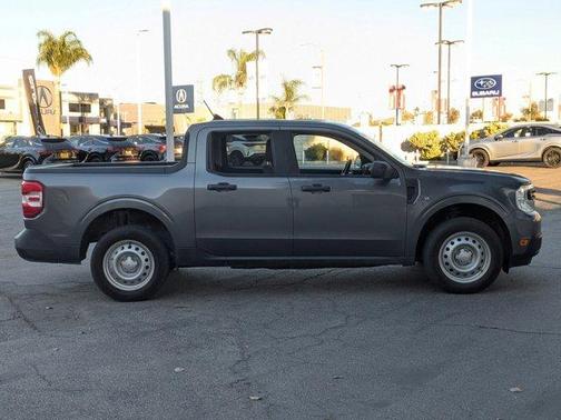 2022 Ford Maverick XL