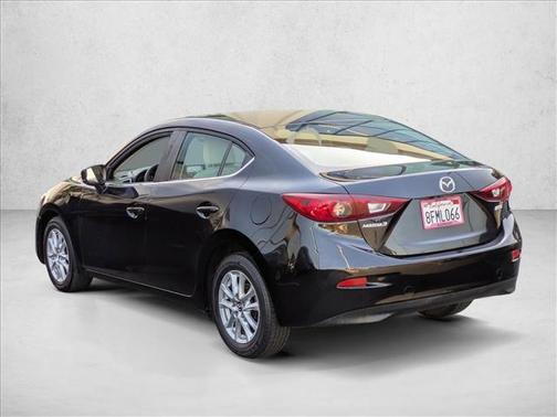 2018 Mazda Mazda3 Sport