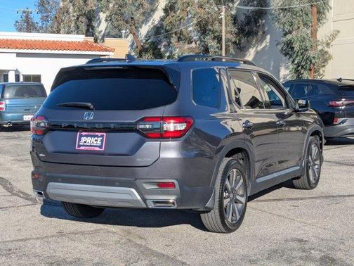 2023 Honda Pilot Elite