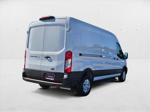 2025 Ford Transit-250 148 WB Medium Roof Cargo