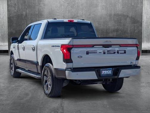 2023 Ford F-150 Lightning LARIAT