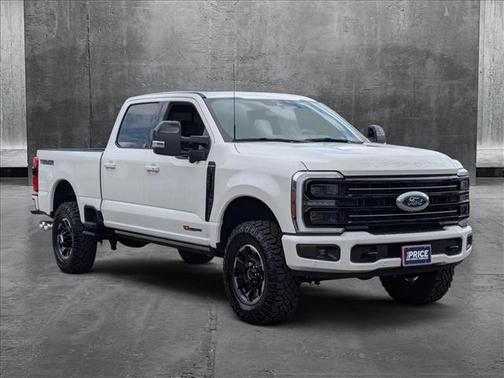 2025 Ford F-250 Platinum