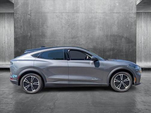 2021 Ford Mustang Mach-E Select